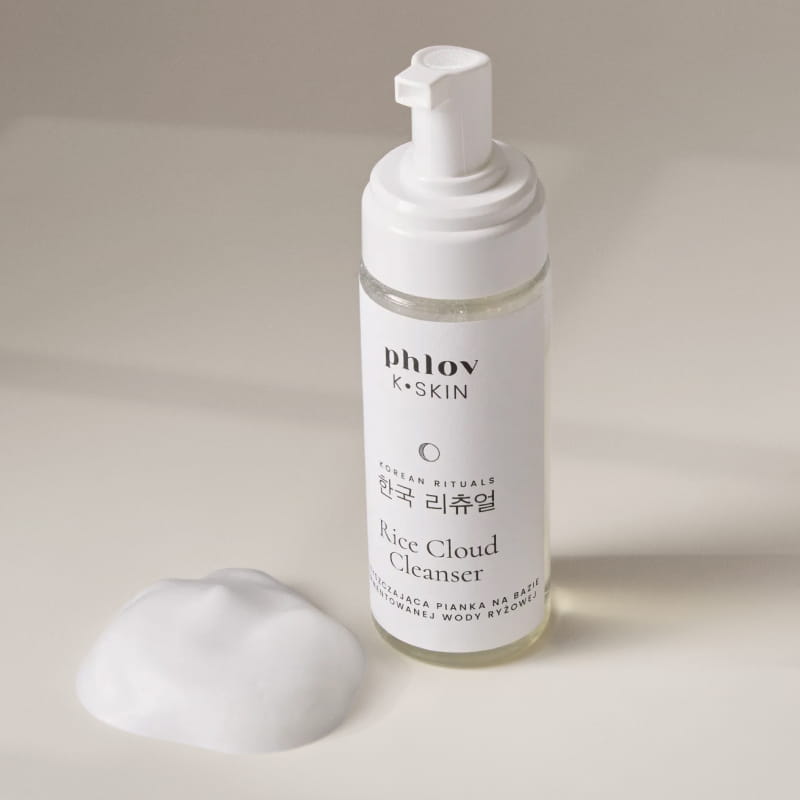 pianka oczyszczająca do twarzy